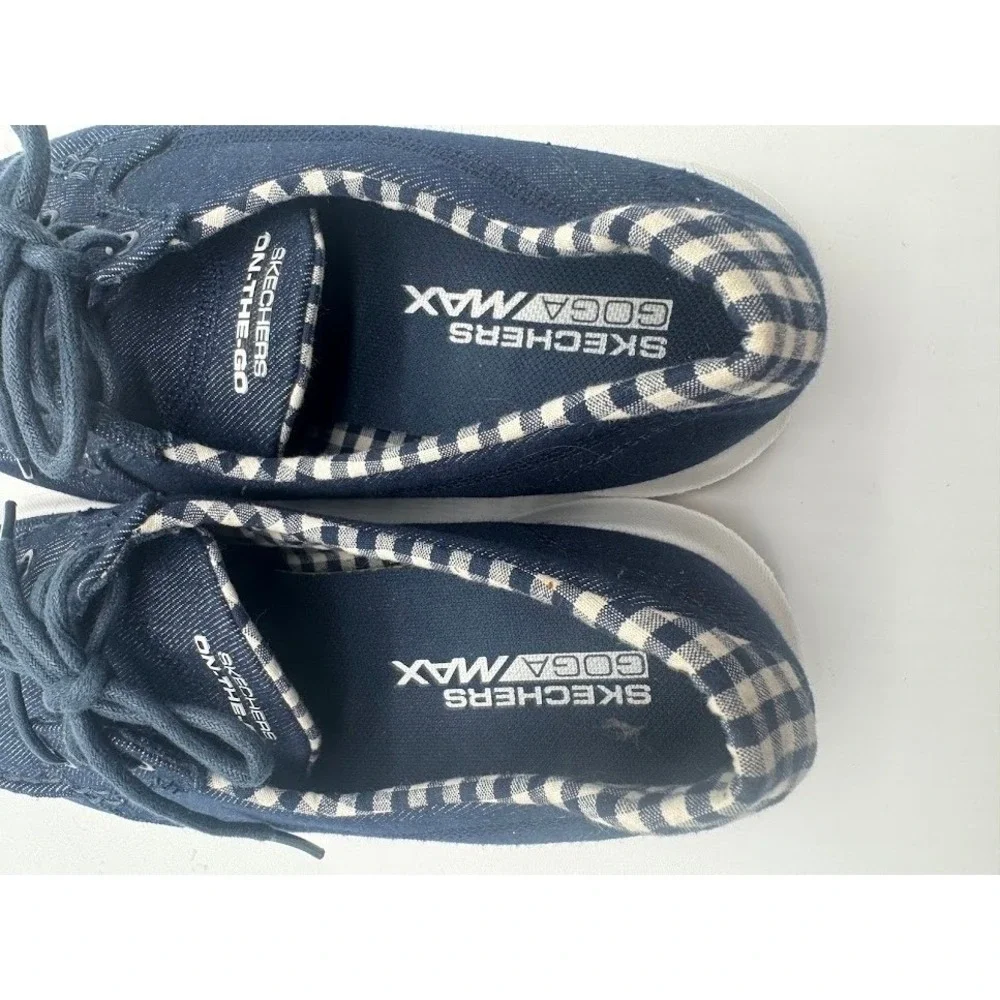 Skechers On-The-Go Womens 7 Navy Denim Gingham Boat Shoes Goga Max Loafers